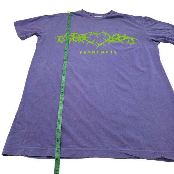 FEMMEMUTE Guard Your Heart Purple Green Barbed Wire Tee Size Small Unisex Top - Picture 9 of 11